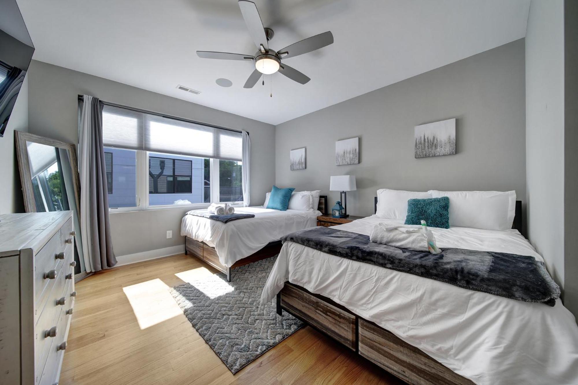 906 Westbrook B City Views Rooftop Hot Tub And Short Walk To Stadium シャーロット エクステリア 写真