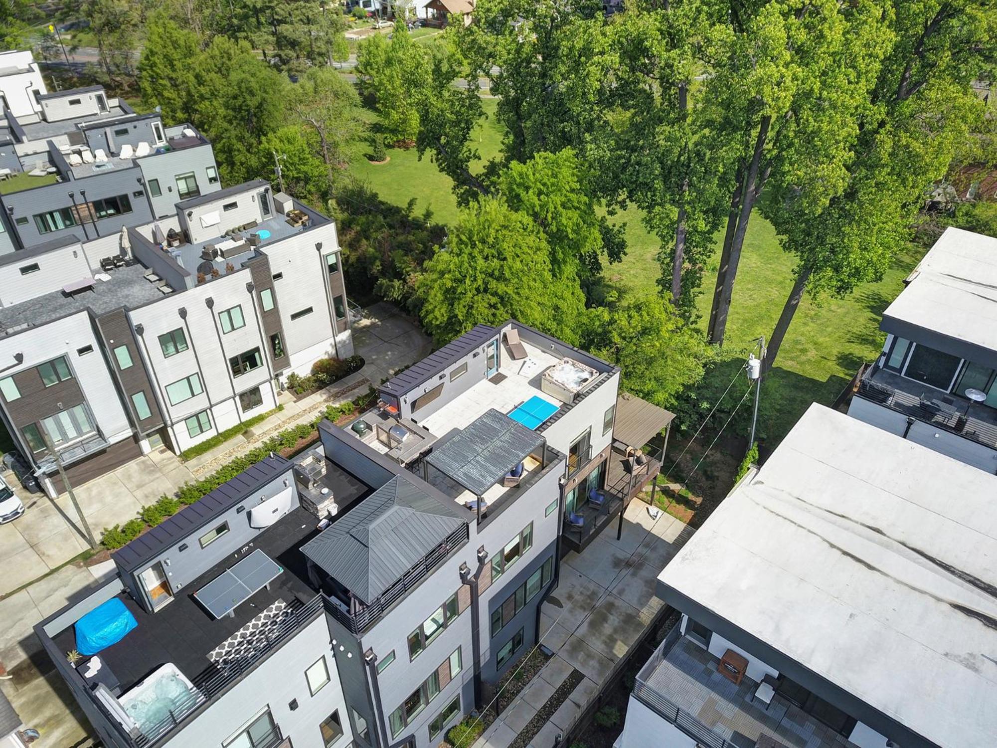 906 Westbrook B City Views Rooftop Hot Tub And Short Walk To Stadium シャーロット エクステリア 写真