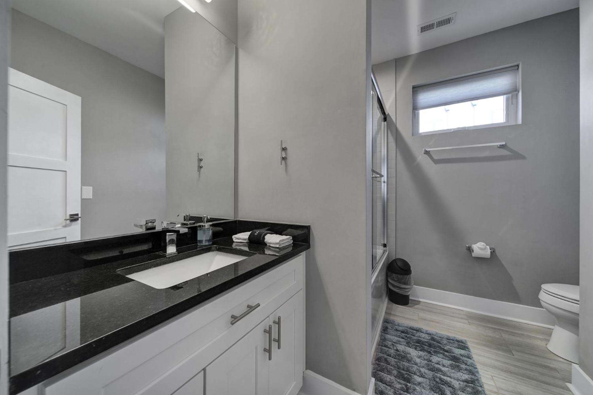 906 Westbrook B City Views Rooftop Hot Tub And Short Walk To Stadium シャーロット エクステリア 写真