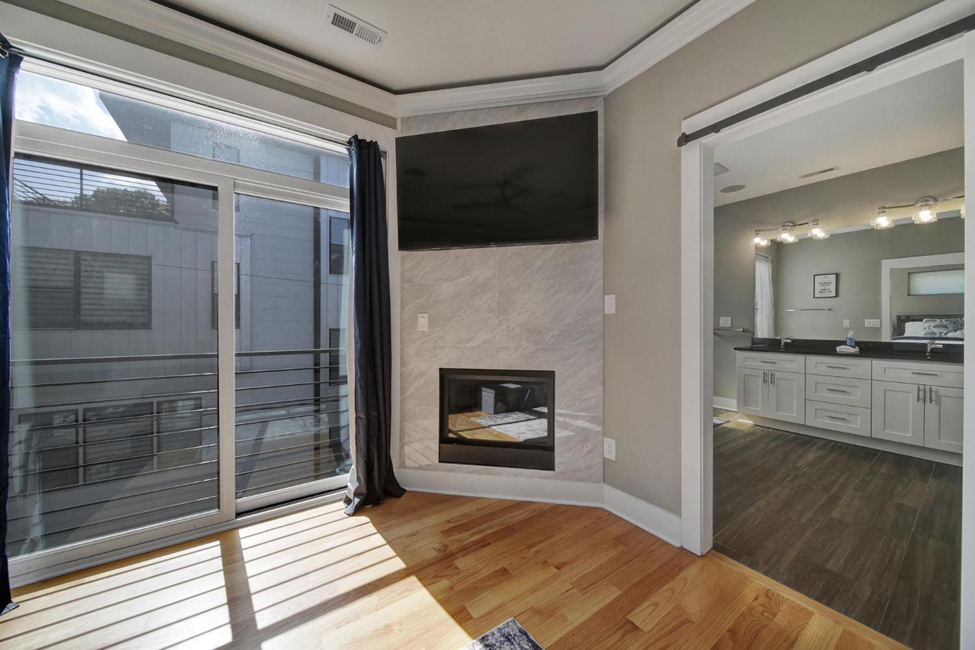 906 Westbrook B City Views Rooftop Hot Tub And Short Walk To Stadium シャーロット エクステリア 写真